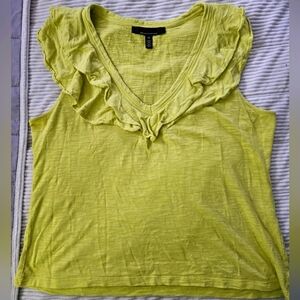 White House Black Market Women's Ruffled V-Neck Top - Yellow/Green